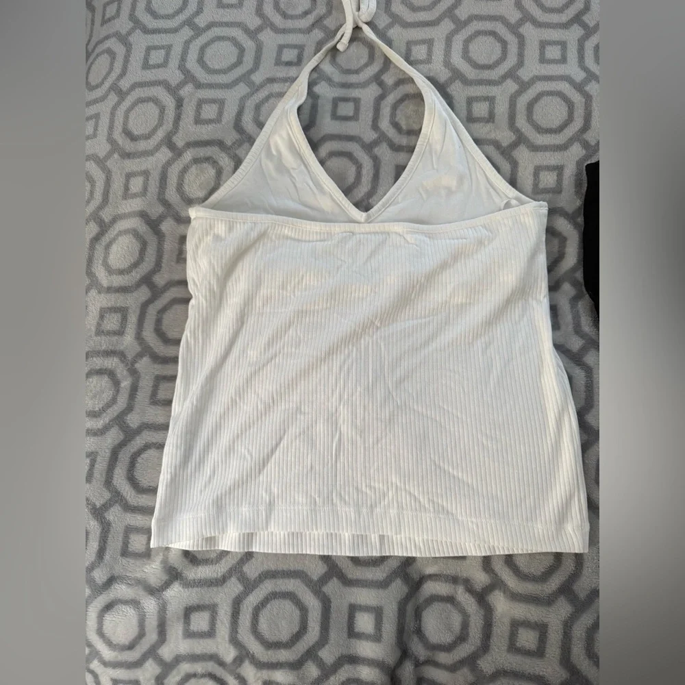 Old Navy White Halter Neck Camisole - Picture 2 of 2
